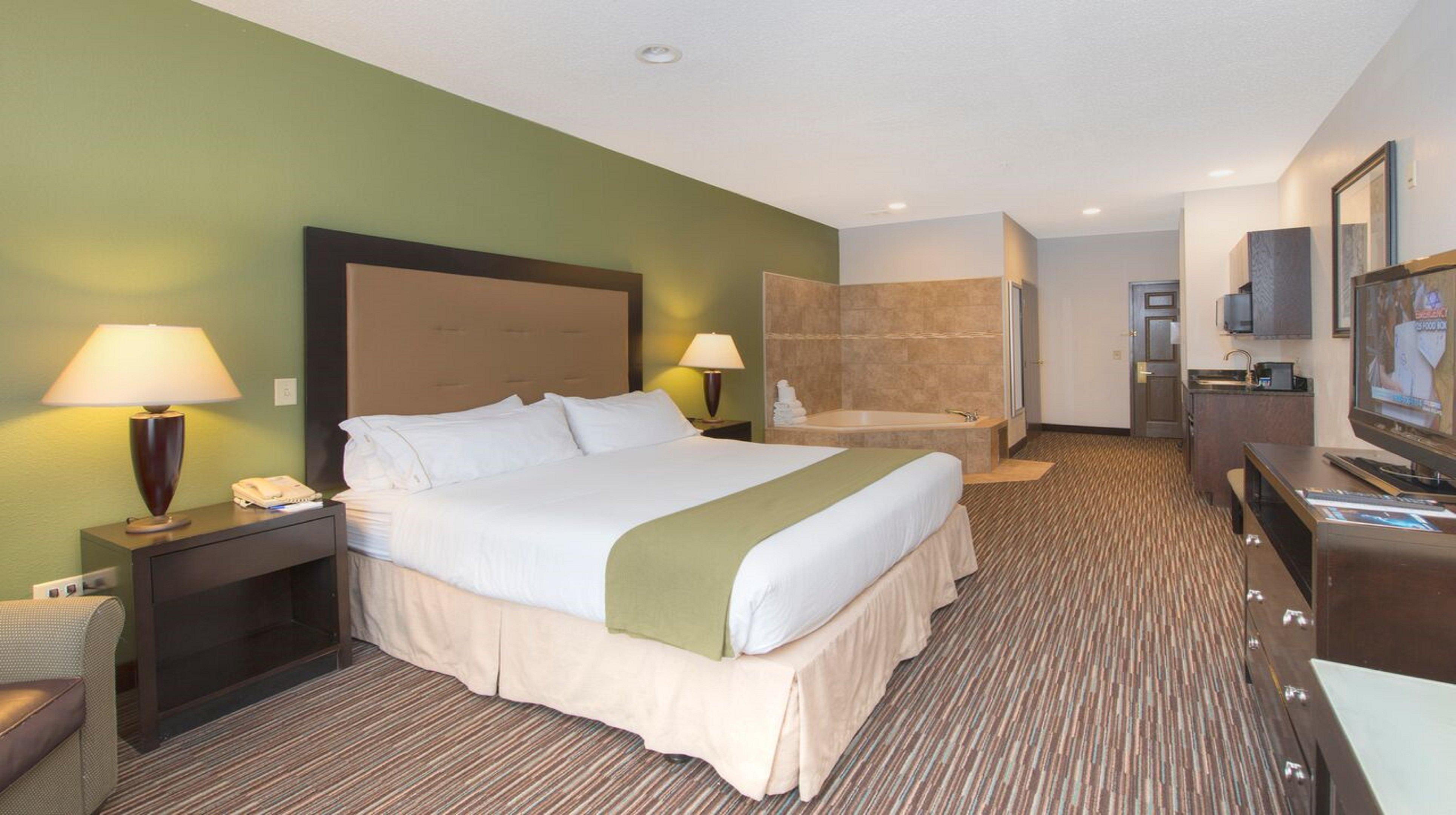 Holiday Inn Express & Suites Chicago-Deerfield Lincolnshire, An Ihg Hotel Riverwoods Dış mekan fotoğraf