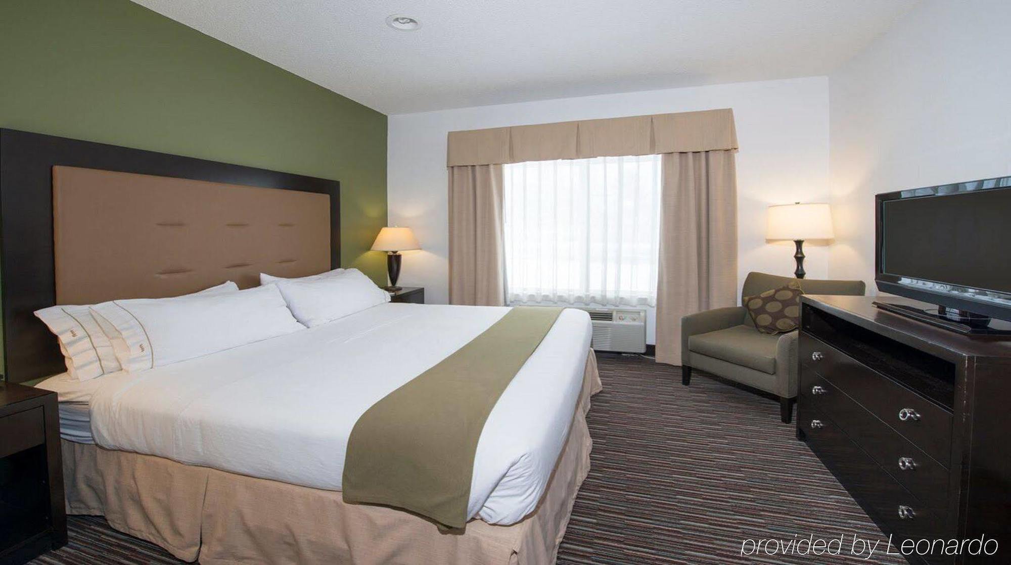 Holiday Inn Express & Suites Chicago-Deerfield Lincolnshire, An Ihg Hotel Riverwoods Dış mekan fotoğraf